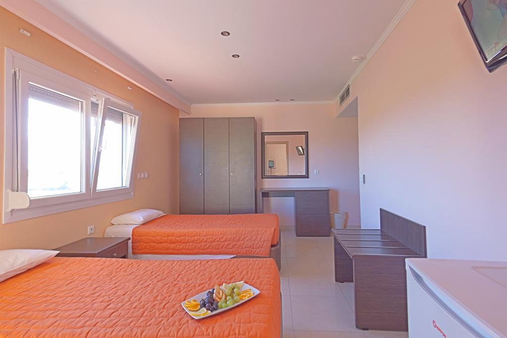 Grand Platon Hotel Olympiakí Aktí Buitenkant foto