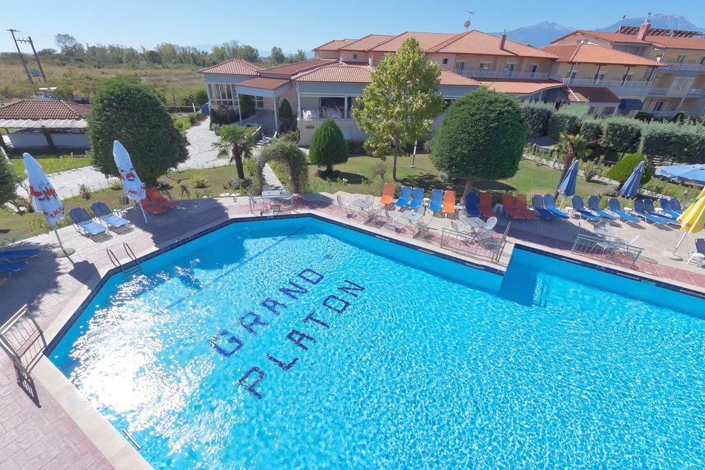 Grand Platon Hotel Olympiakí Aktí Buitenkant foto