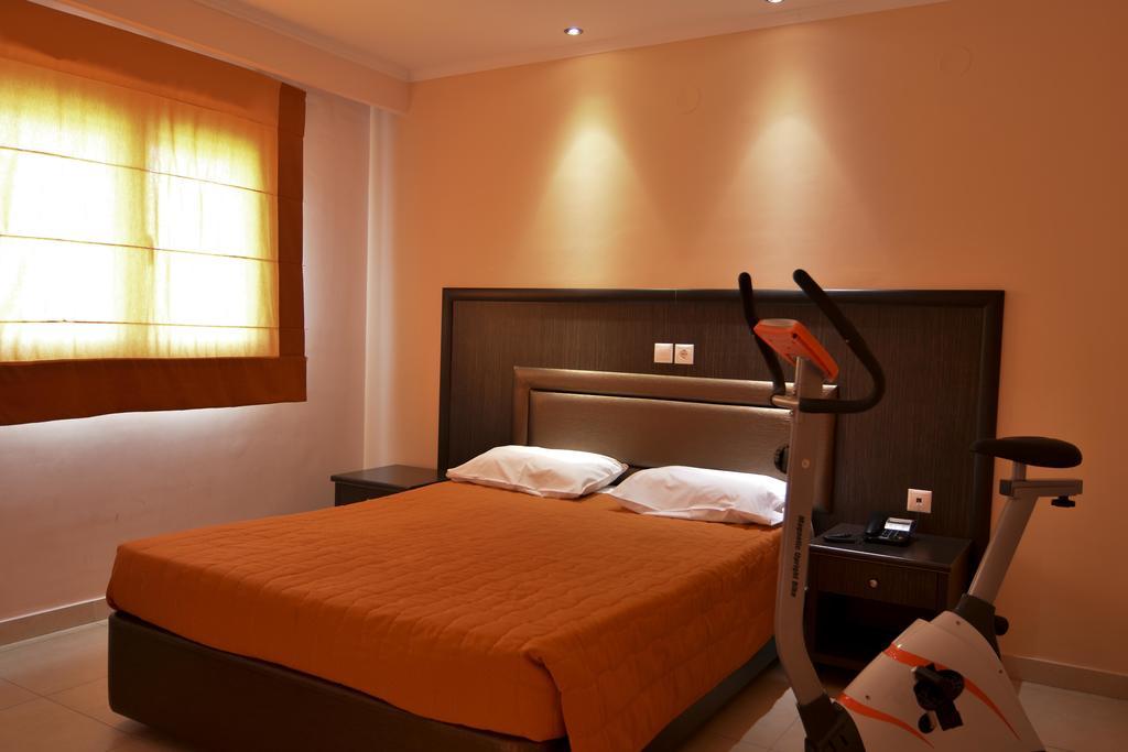 Grand Platon Hotel Olympiakí Aktí Buitenkant foto