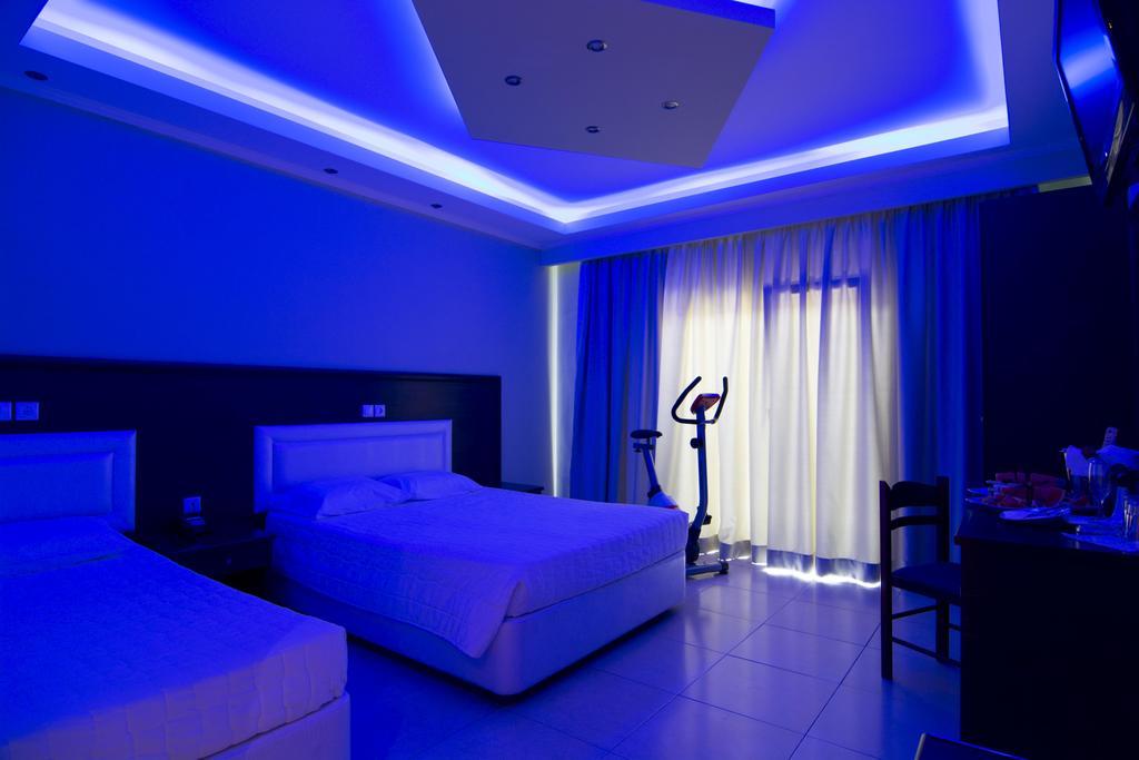 Grand Platon Hotel Olympiakí Aktí Buitenkant foto
