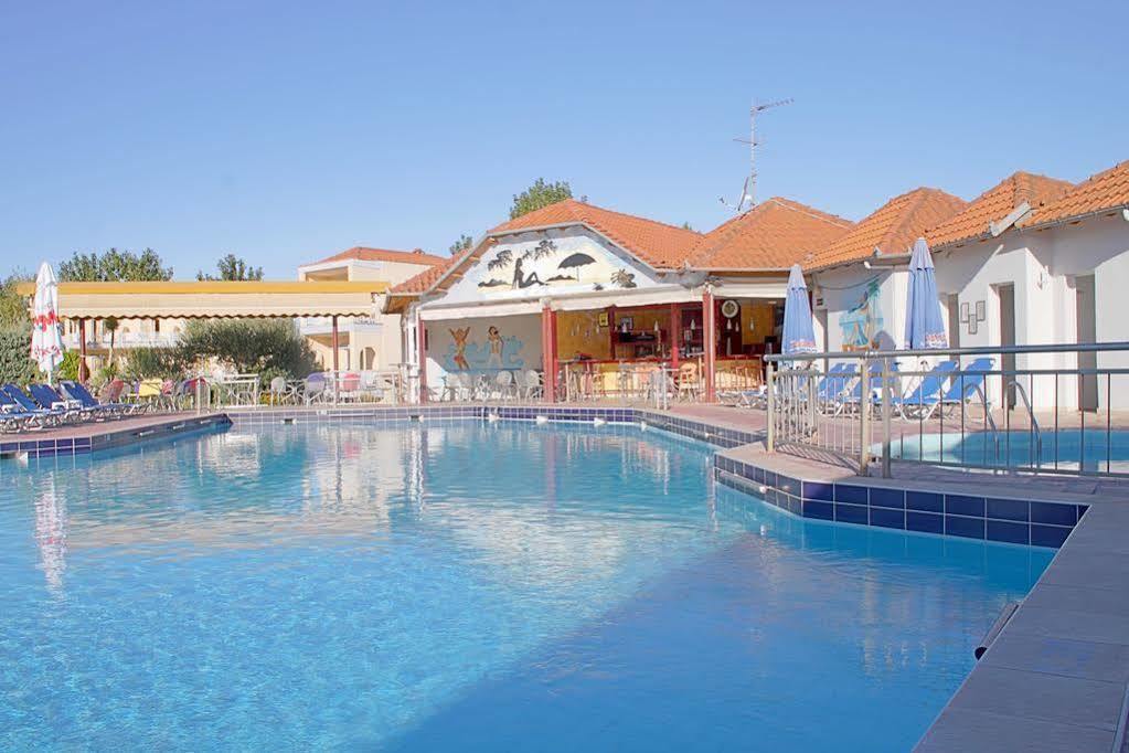 Grand Platon Hotel Olympiakí Aktí Buitenkant foto